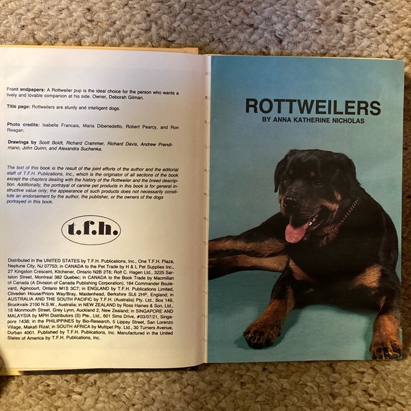 Book (Hardback):Rottweiler by Anna Nicholas - Picture 5 of 16